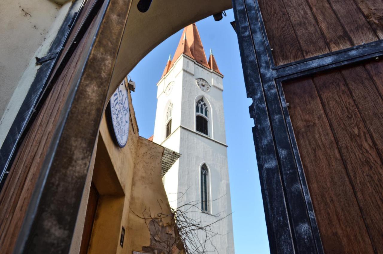 Apartments 3 In The Historic Part Of زنويمو المظهر الخارجي الصورة
