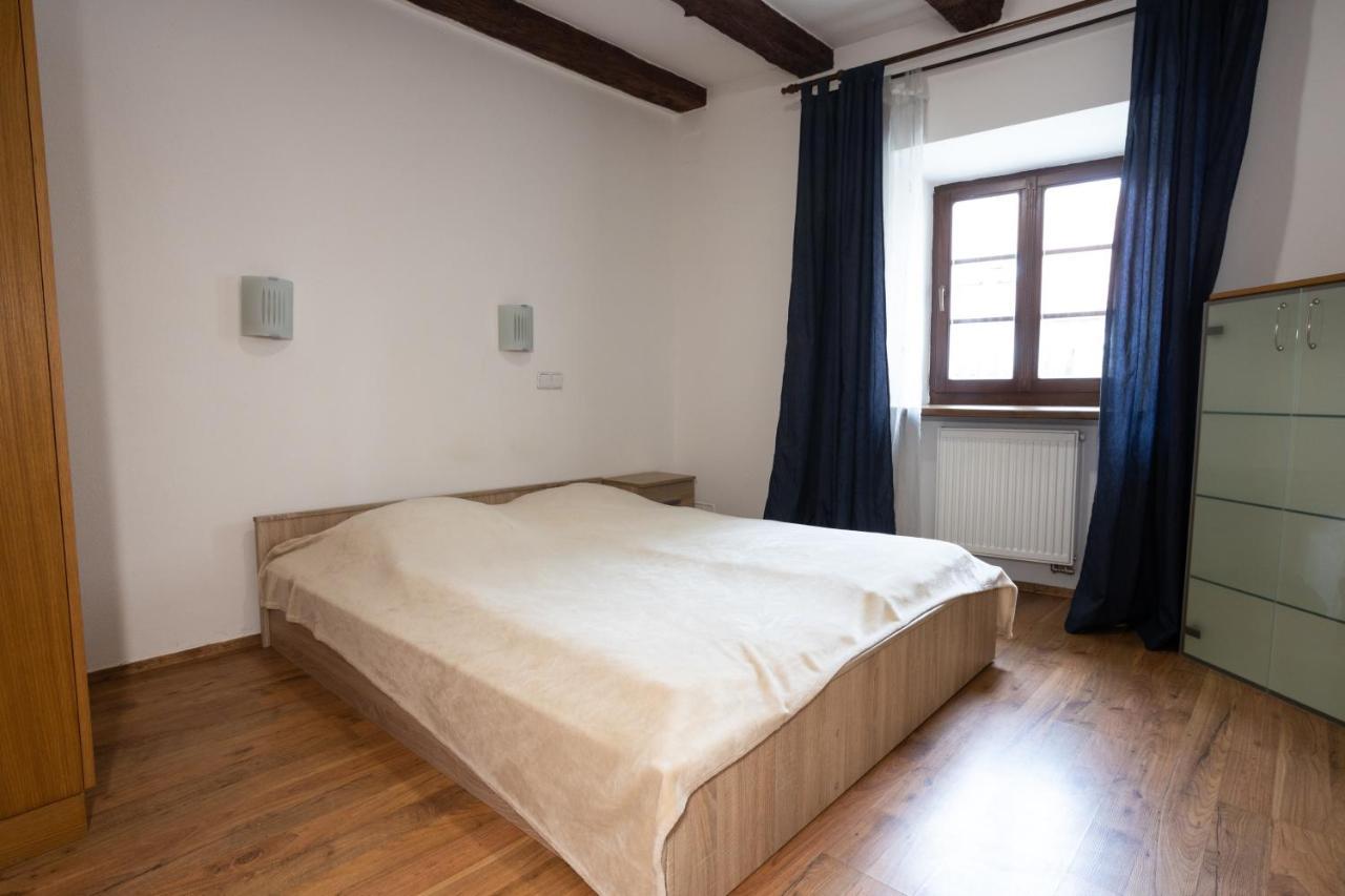 Apartments 3 In The Historic Part Of زنويمو المظهر الخارجي الصورة
